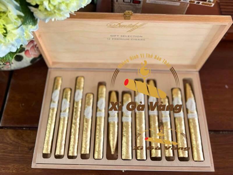 Xì gà Davidoff dát một lớp vàng 24K nên có mức giá khá đắt đỏ